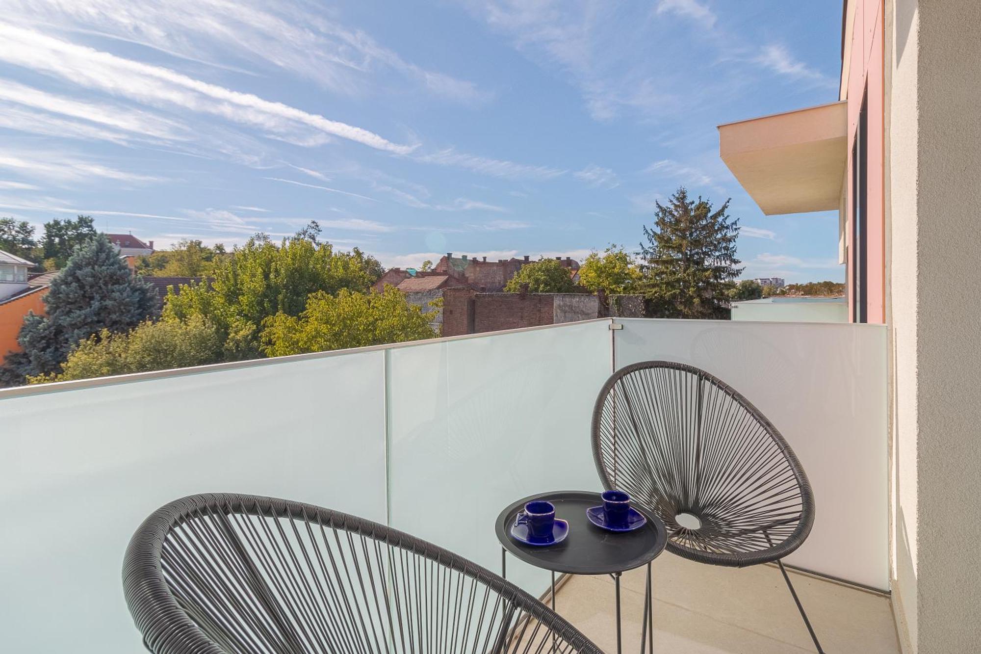 오라데아 Prime Retreat Near Piata Unirii 아파트 외부 사진
